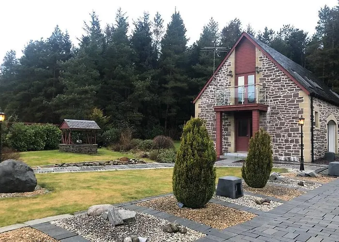 Struan Coach House In Gated Residence
