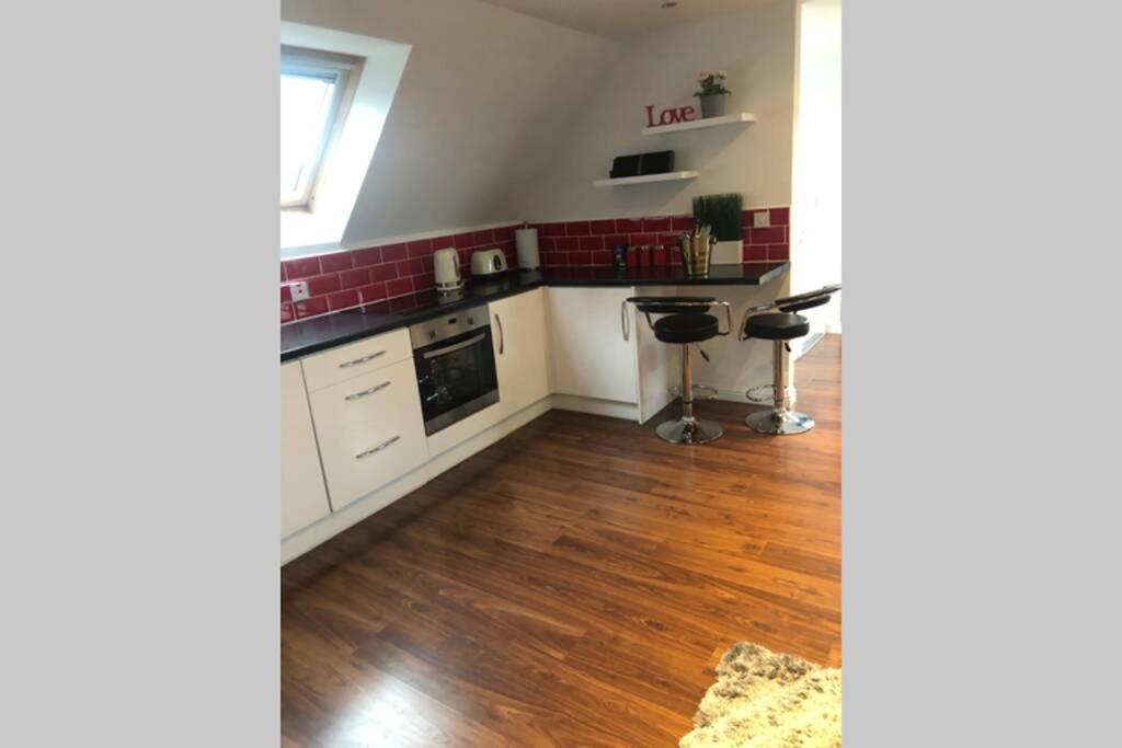 Struan Coach House In Gated *